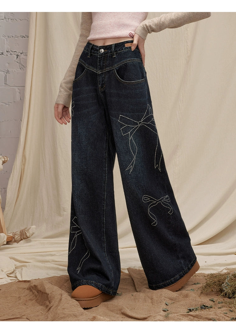 UNIFREE Cat Whisker Loose and Old Straight Jeans with Drill Splicing