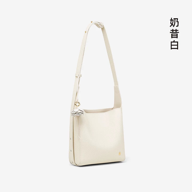 La Festin Niche Leather Messenger Bag