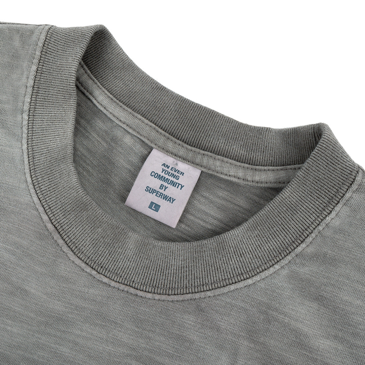 SUPER WAY Gradual Change Letter Print Tee