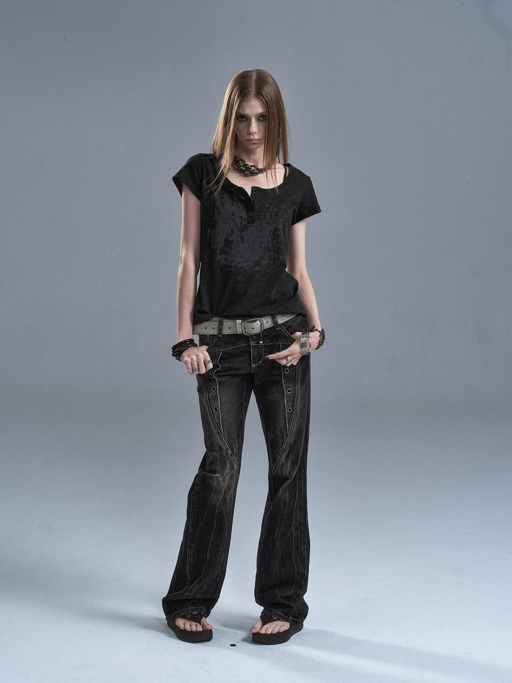WearAndtear Rivet Lightning Pattern Slightly Pulled Low Waist Jeans