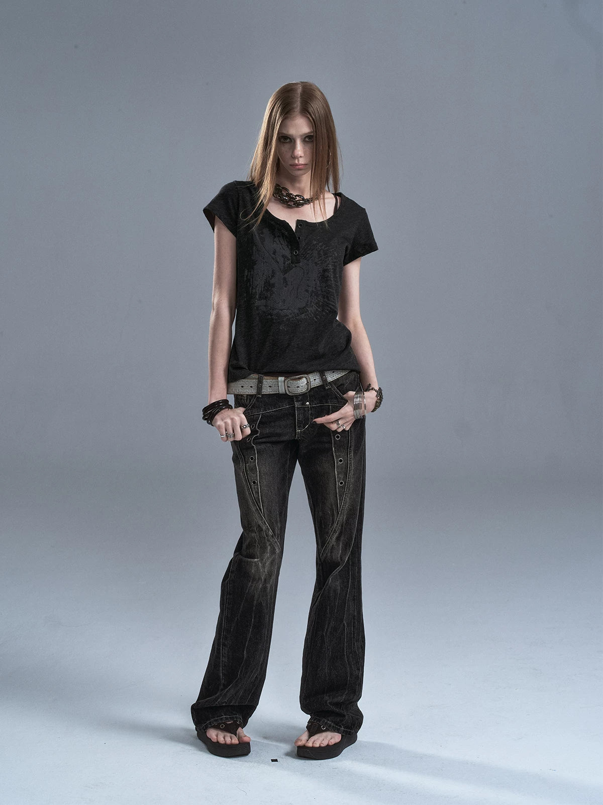 WearAndtear Rivet Lightning Pattern Slightly Pulled Low Waist Jeans