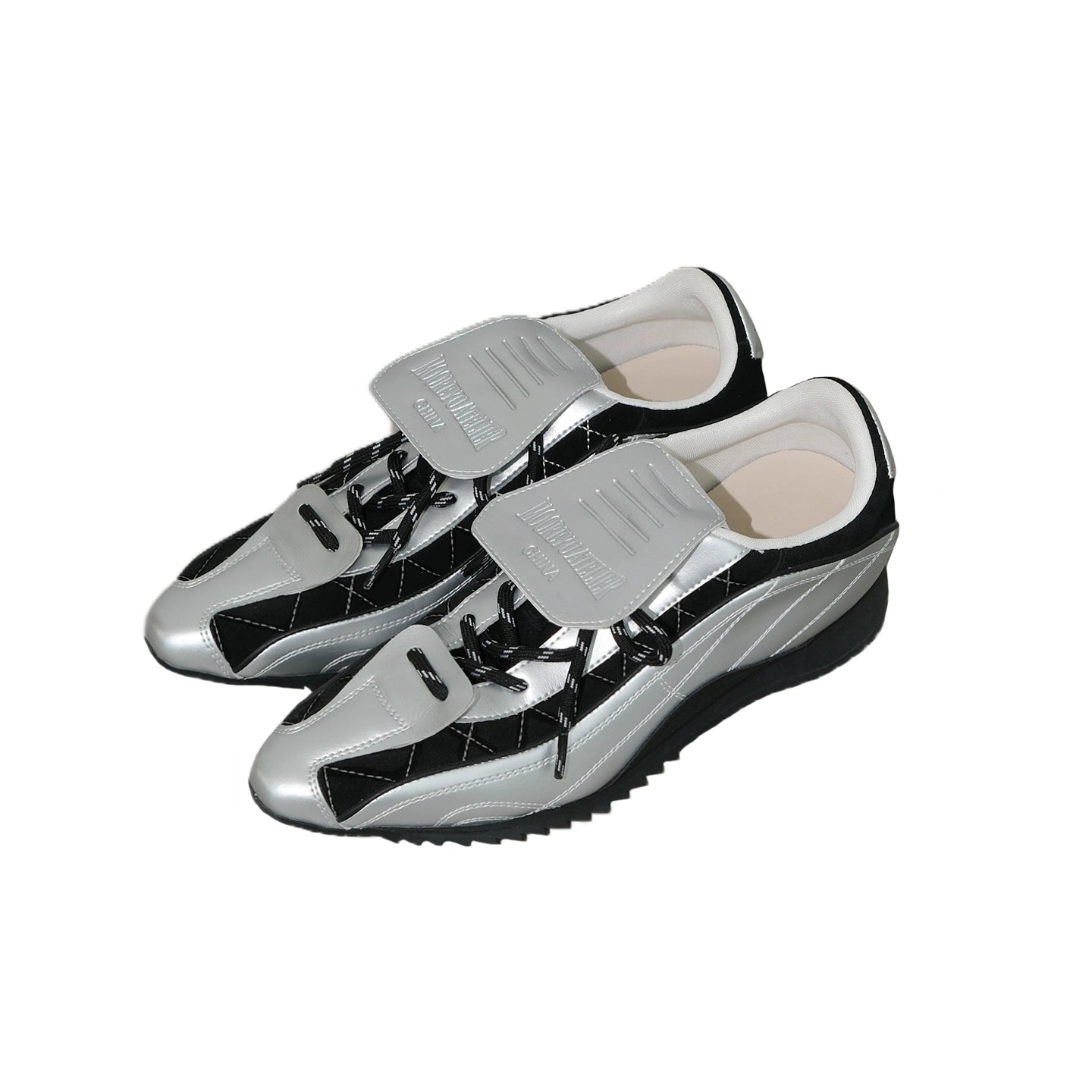 Mooreyu Pointed Leather Platform Lace-up Casual Shoes