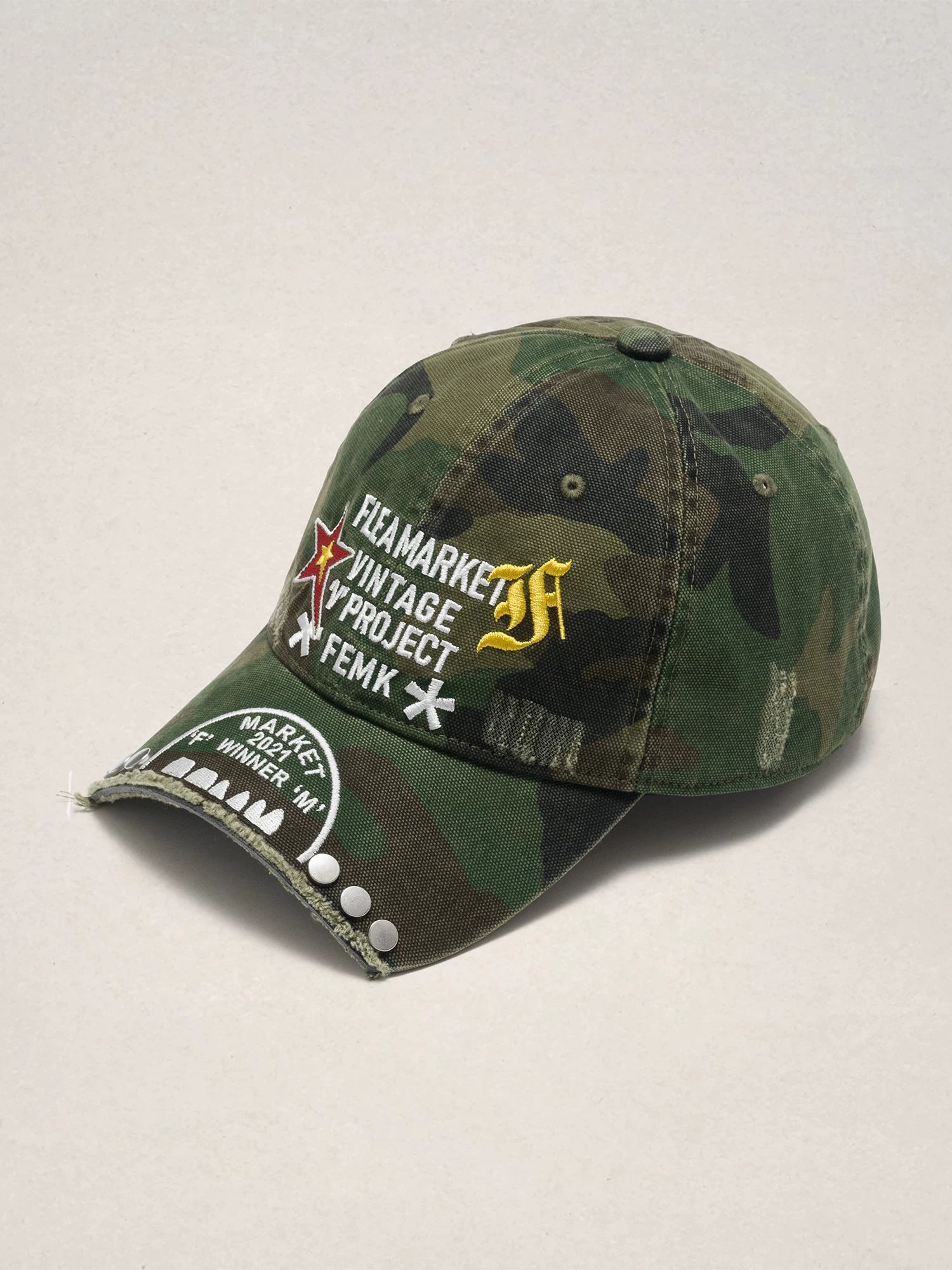Fleamarket Vintage Frayed Burr Rim Versatile Embroidered Baseball Cap