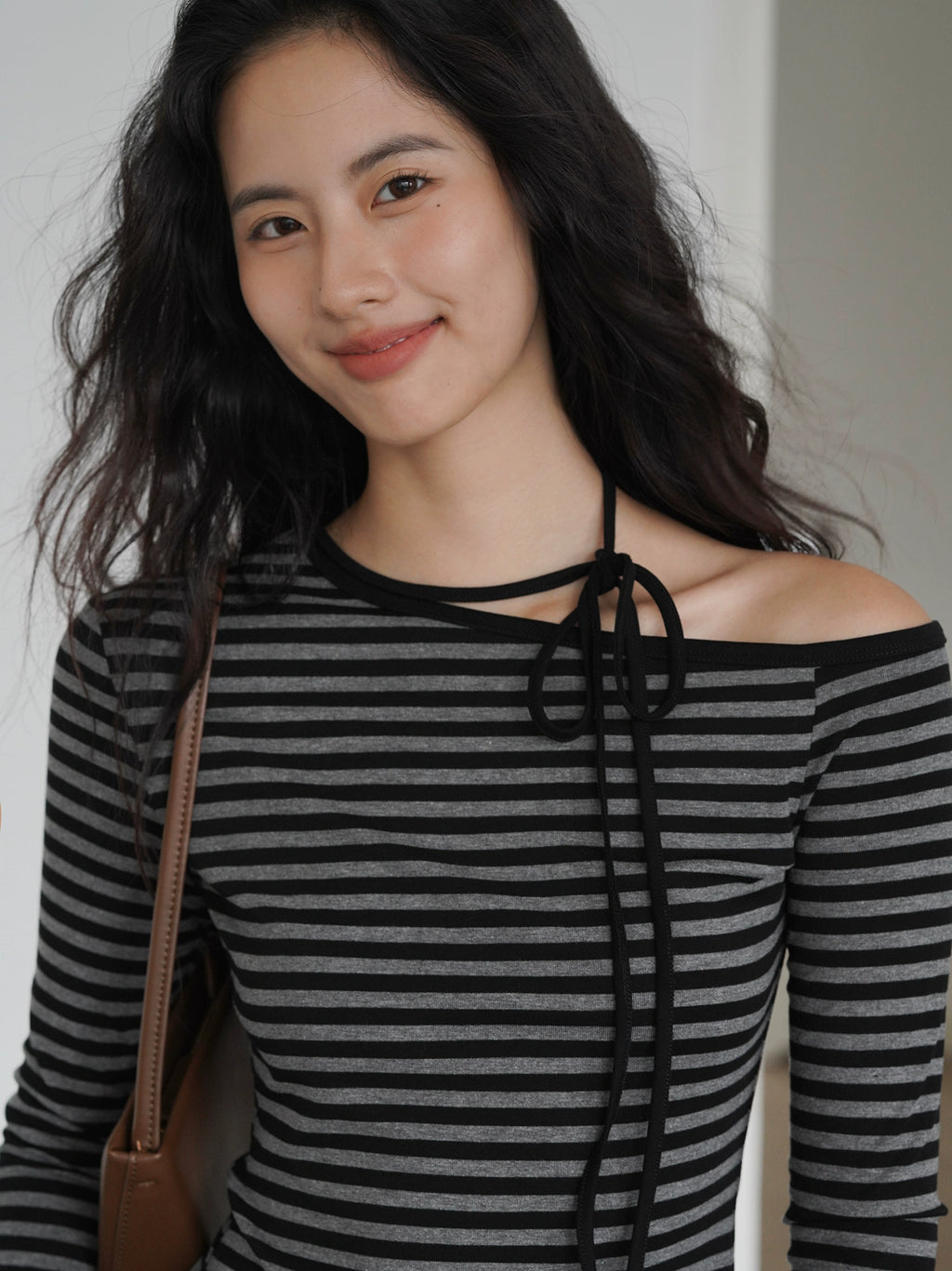 EIGHTHMONTH Striped Off-the-shoulder Strap Korean Long Sleeve