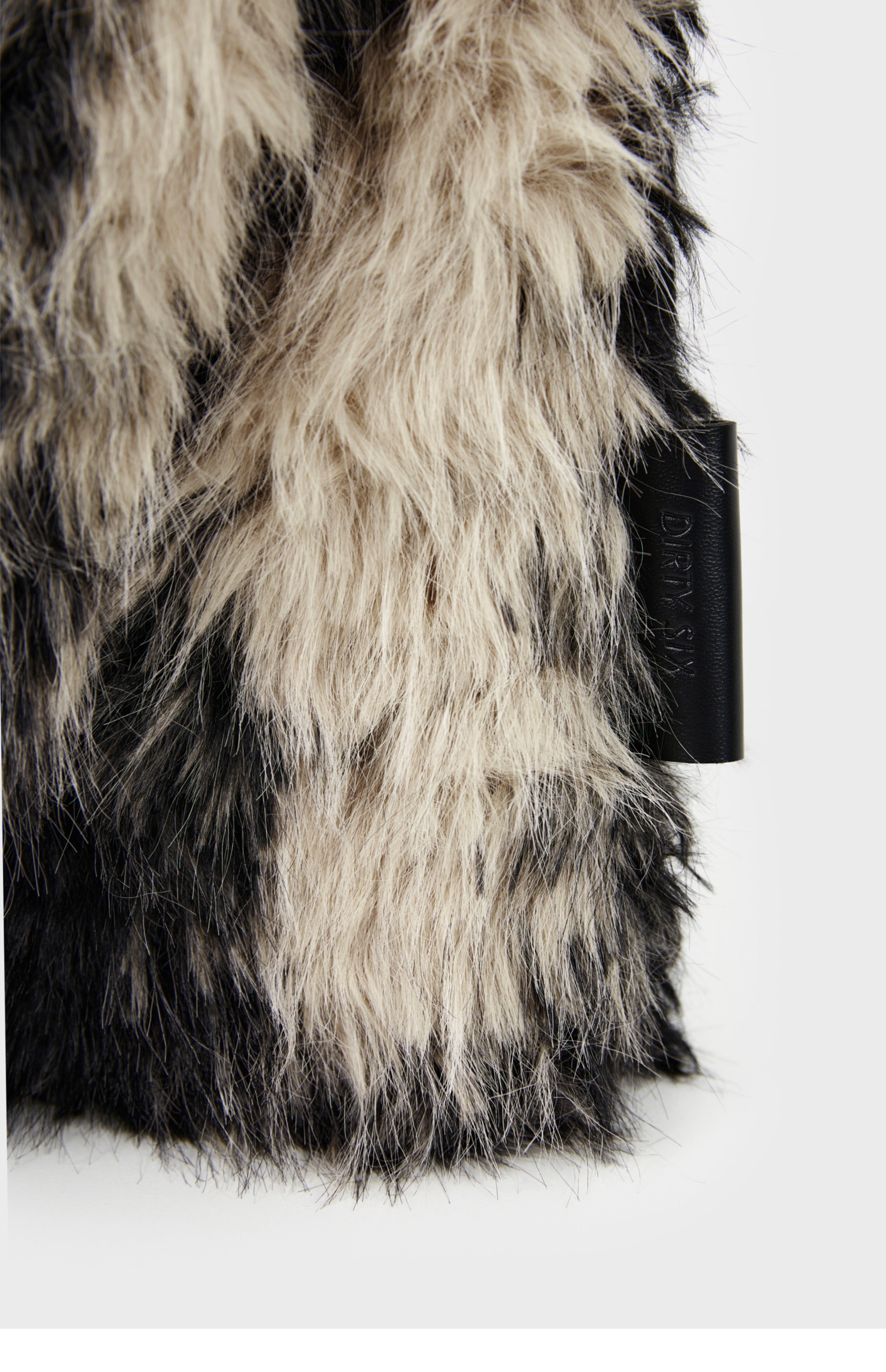 DirtySix "An Oat Cow" Wandering Wind Large Hairy Bag