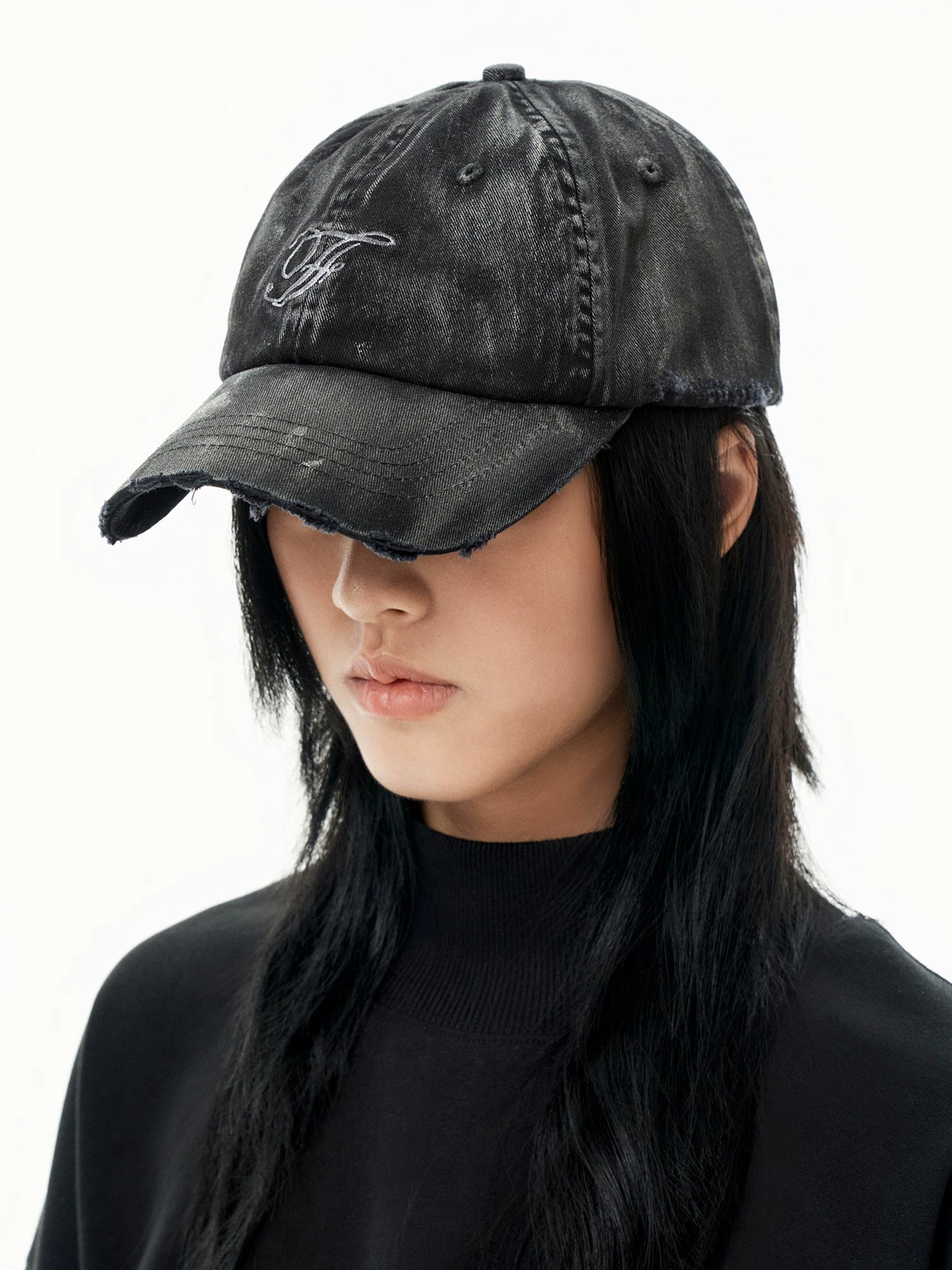 TERRAINCOGNITA Embroidered Lacquered All-match Baseball Cap