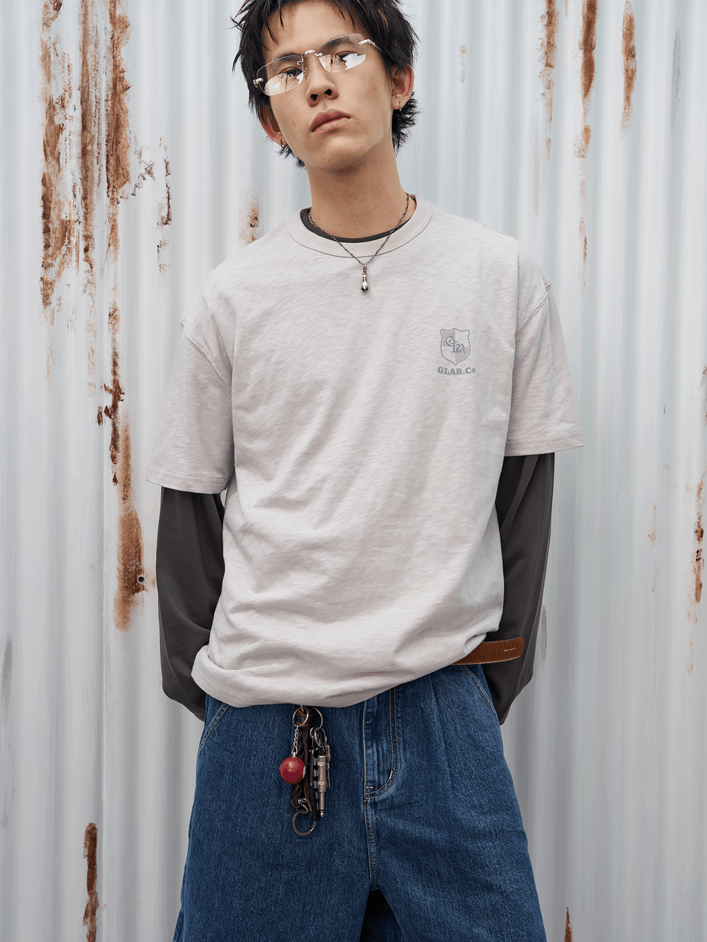 GOODLIVABLE Retro Letter Print Casual Tee