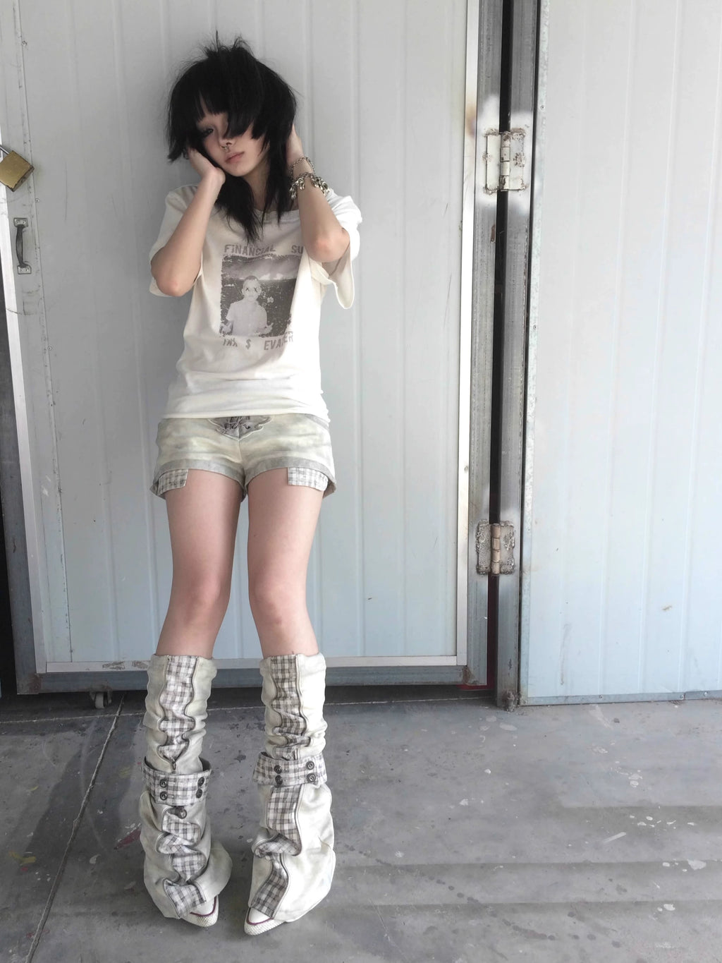 Imdelusion Thin Retro Double Neck Casual Tee