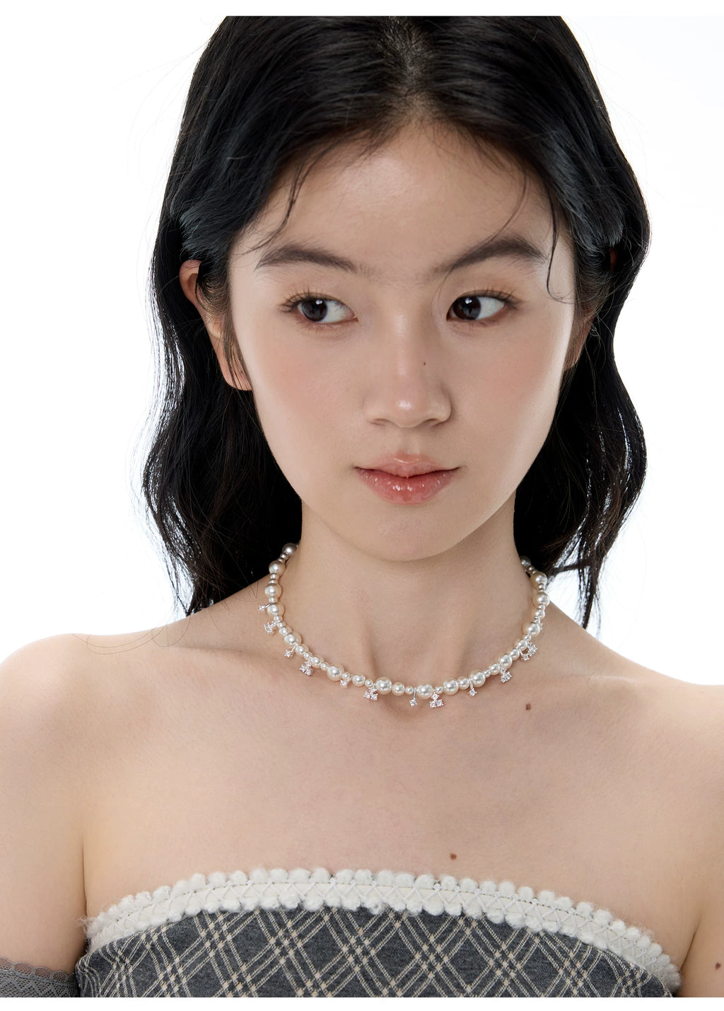 NO SOLUTION Silver Pearl Necklace Stacked with Light Luxury Collarbone Chain