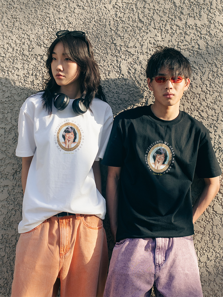 AVENUESON Portrait Commemorative Skateboard Casual Tee