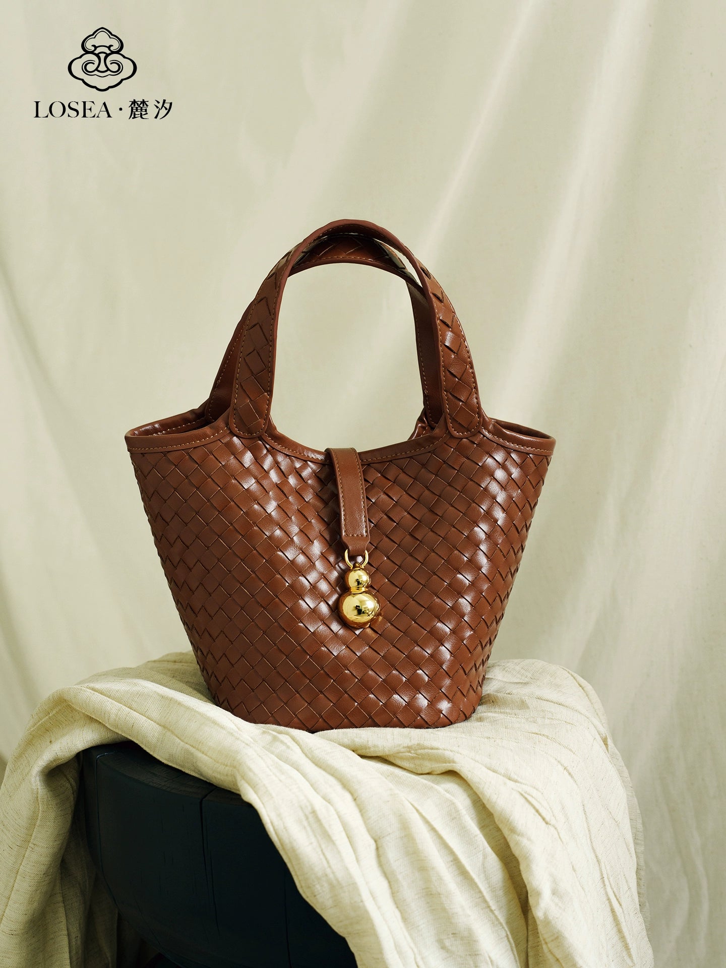 LOSEA Leather Hand-woven Gourd Vegetable Basket Shoulder Bag