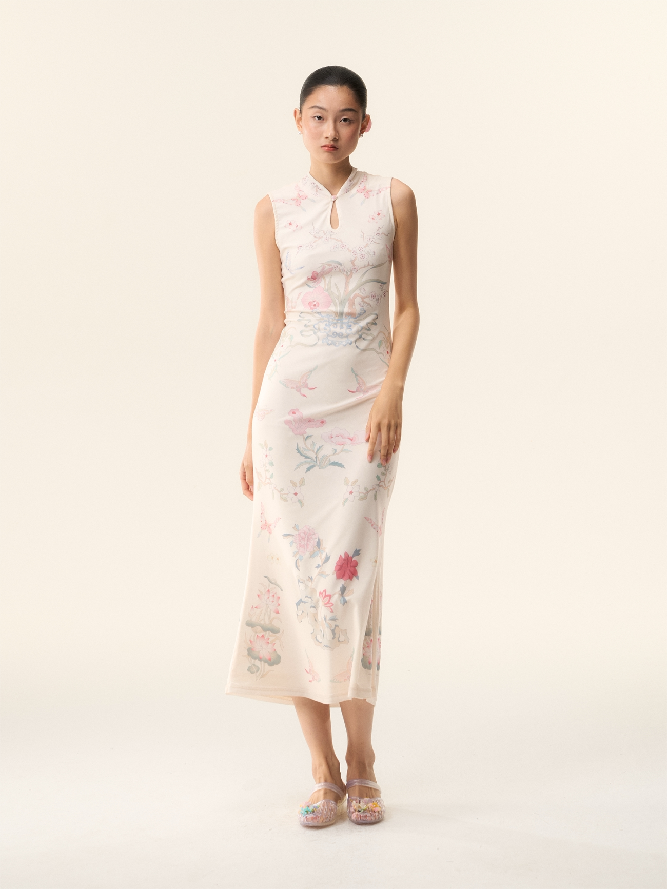 LOUMUTAKU Vase Porcelain Hand-painted Mesh Cheongsam Dress