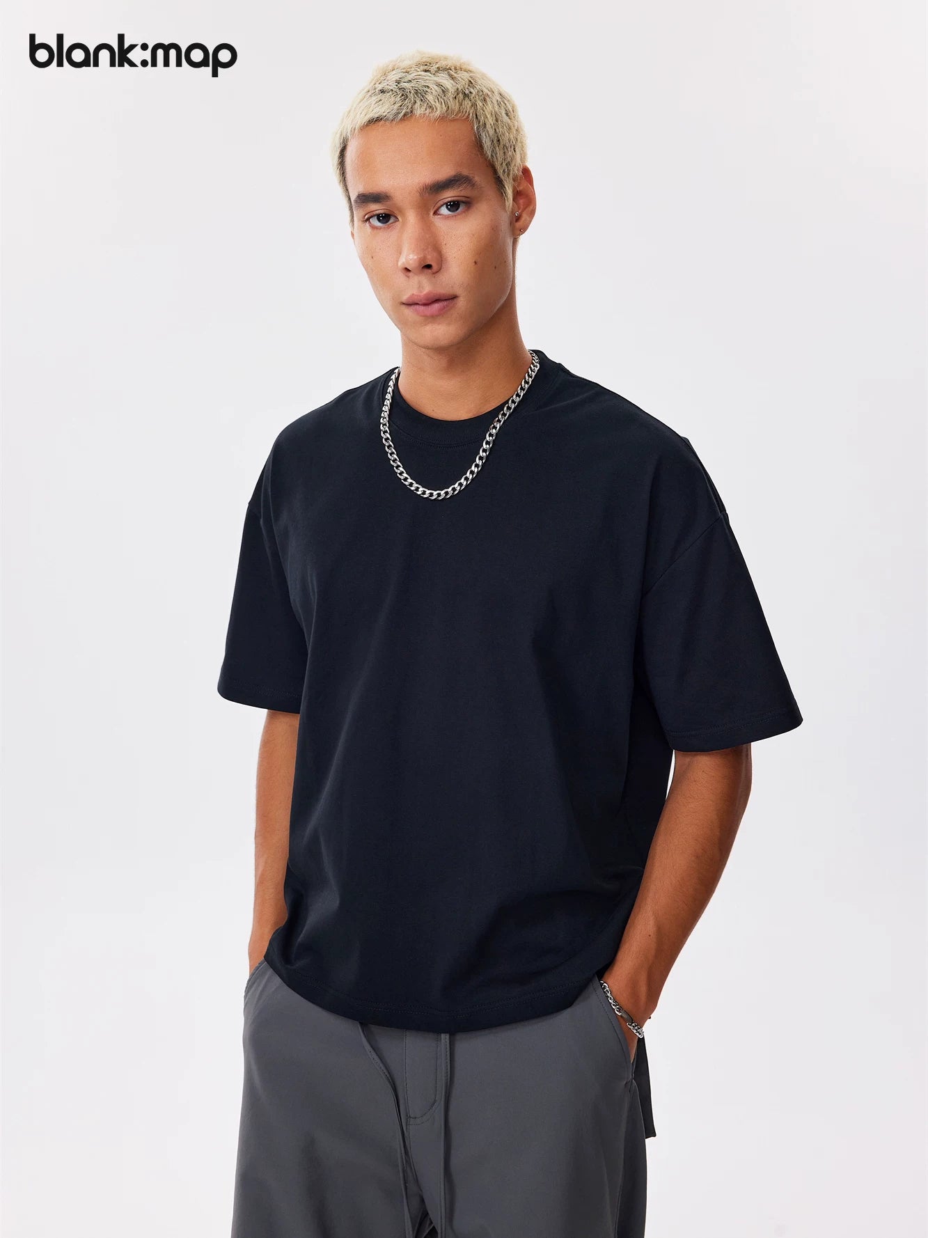 Blank Map Cool Loose Small Neckline Tee
