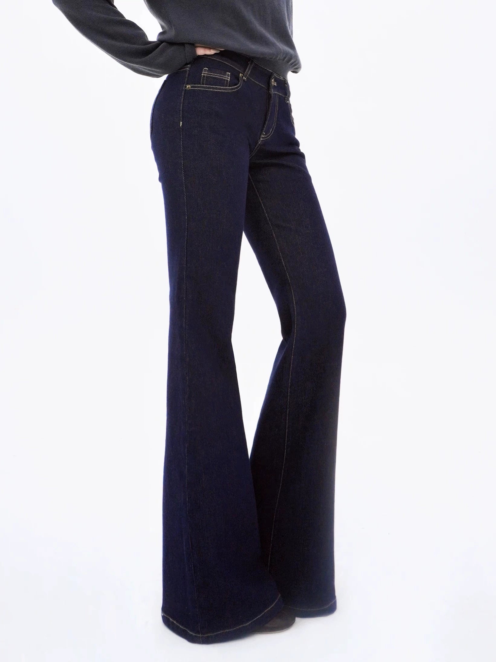 Jim Kennet Low-rise Straight-leg Jeans