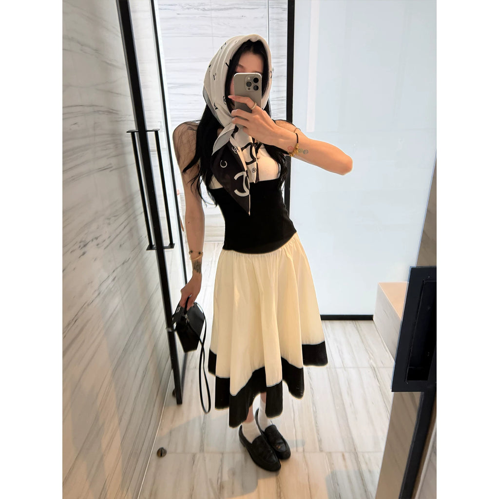 YOUNG KYLIN Contrasting Color Slim Top Skirt Set