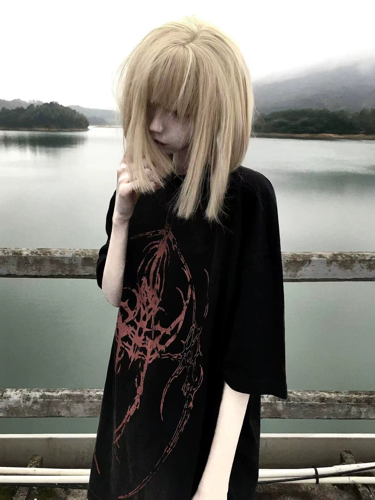 Wetbody Retro Dark Casual Tee
