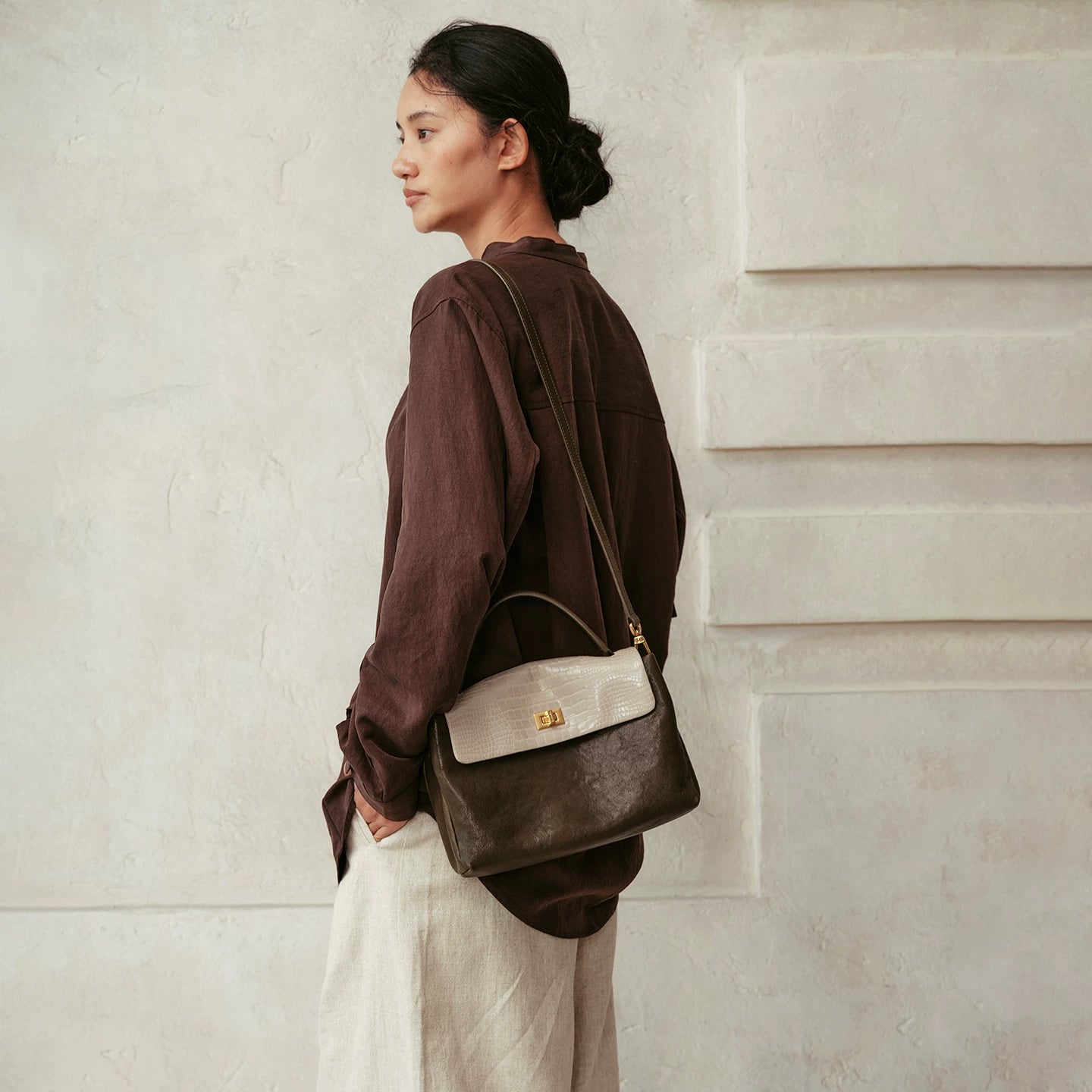 AVALEA Cowhide Color Matching Shoulder Bag