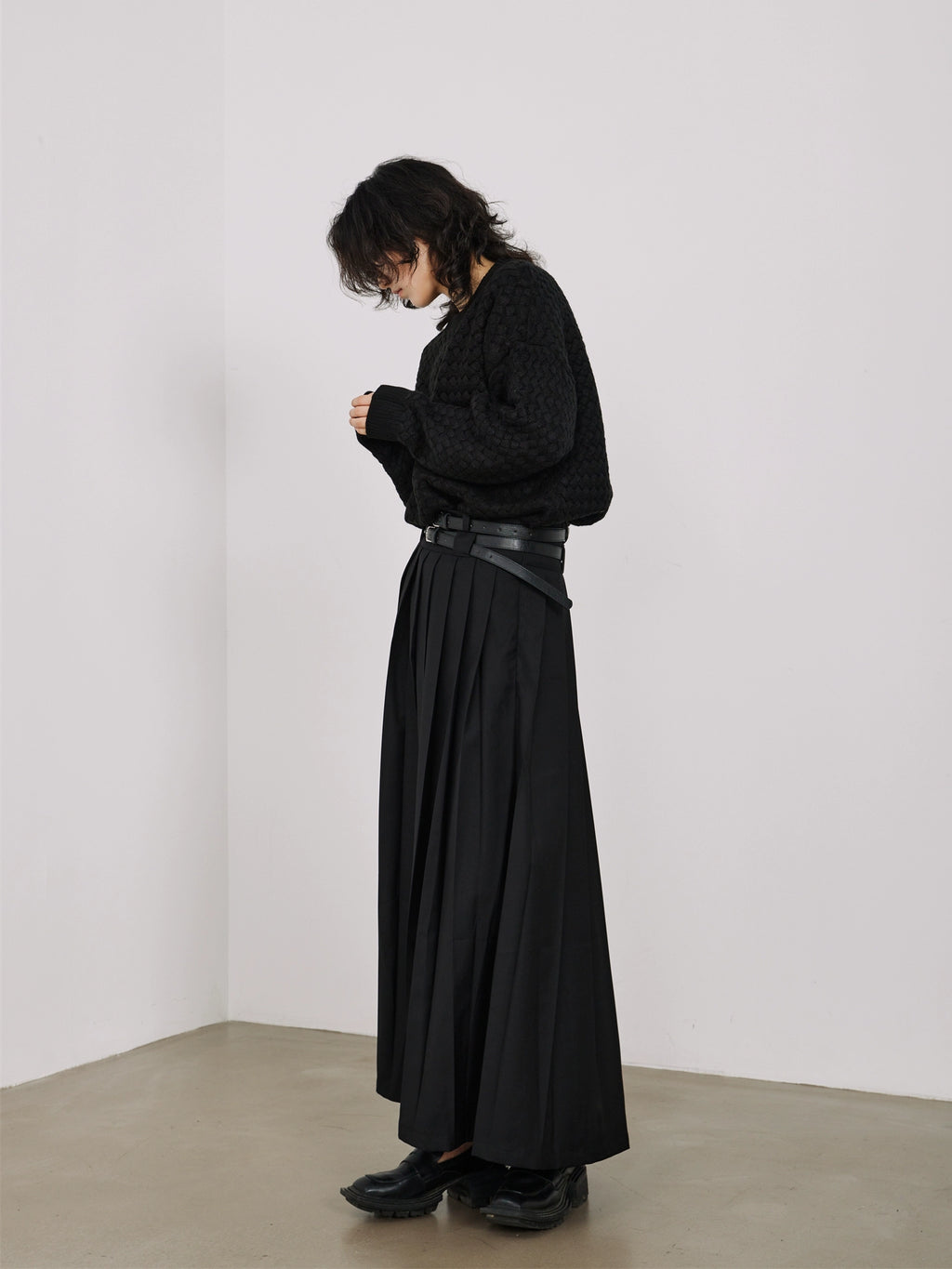 SUNYVONNE Skirt with Pleated A-word