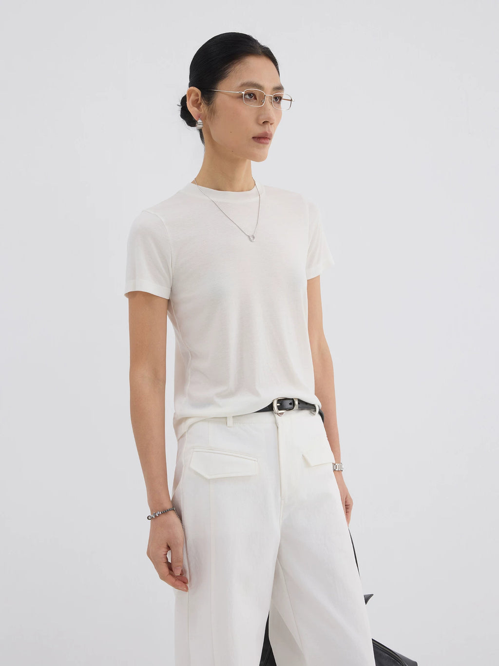 Sameuoo Versatile Straight-shoulder Casual Tee