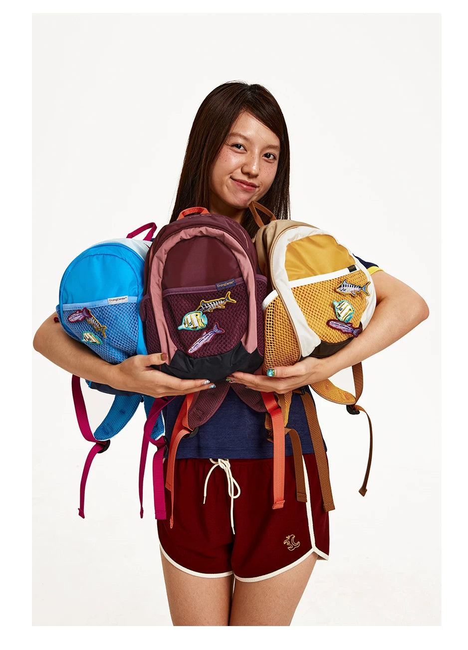 CryingCenter Contrast Pin Small Fish Embroidery Sports Backpack