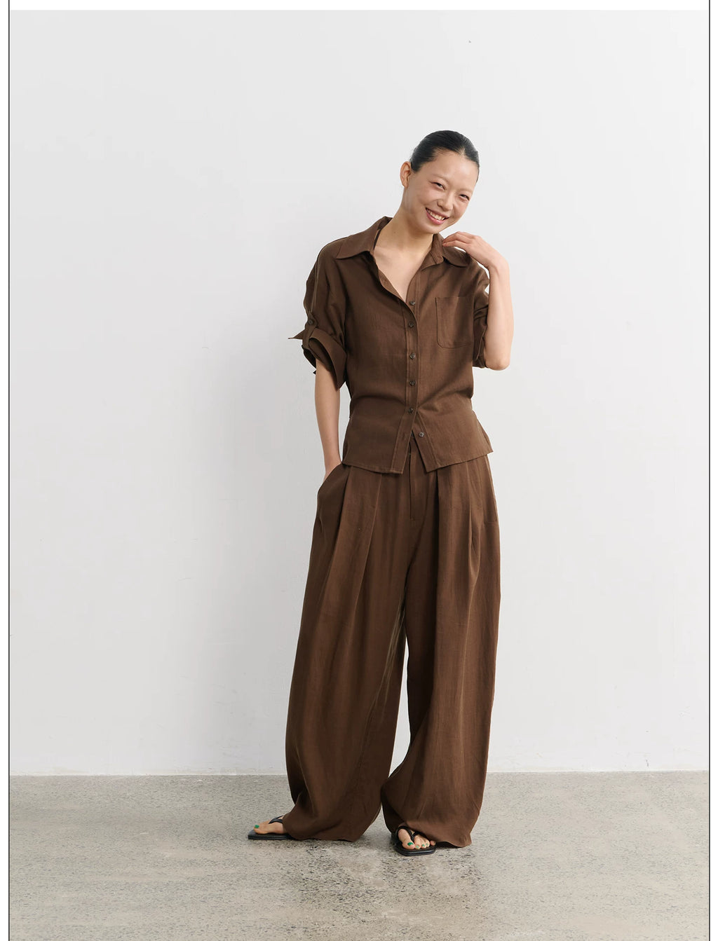 LINY LIBERTY Loose Pleated Slacks