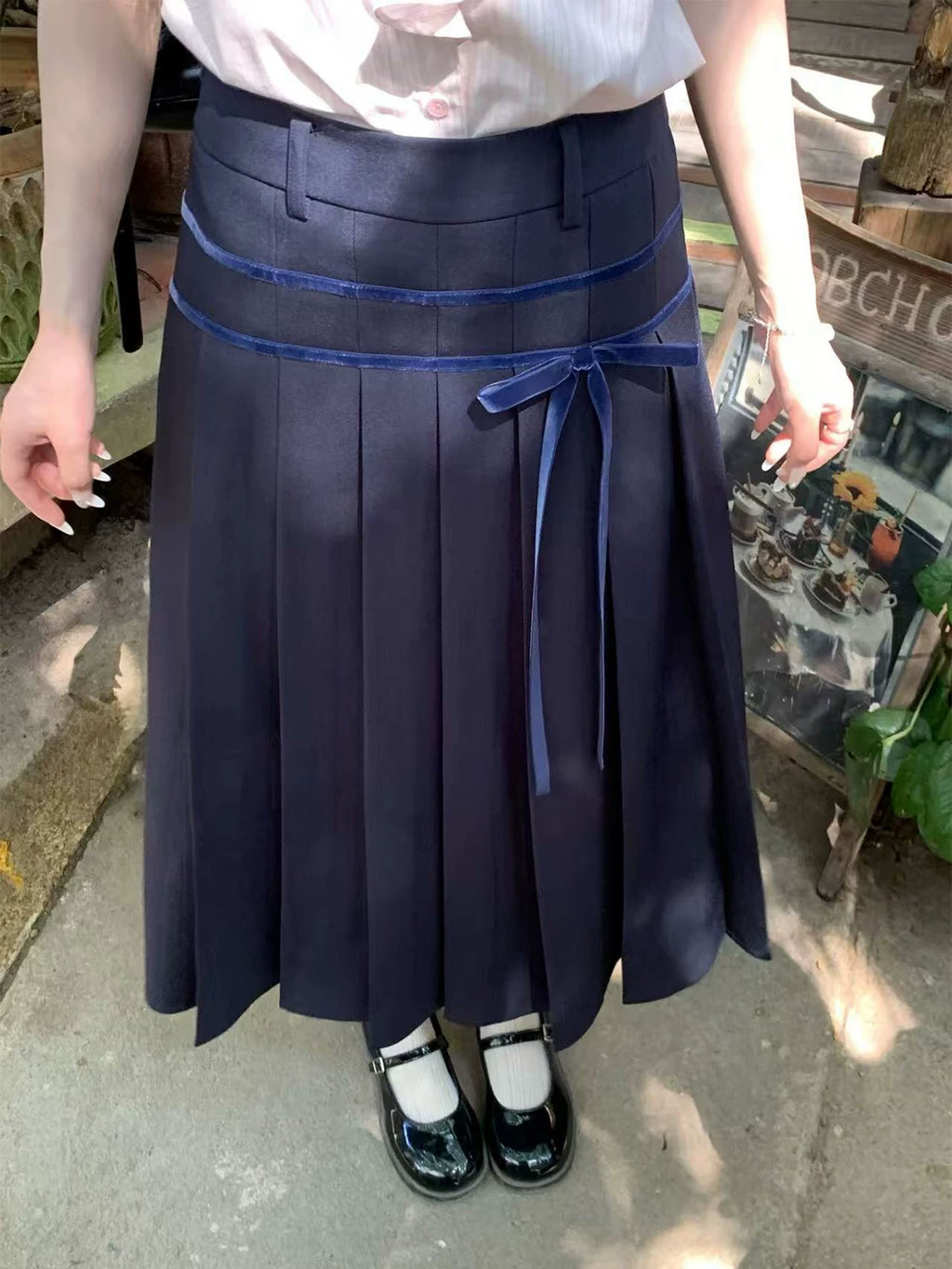 MUCHA High Waist Bow Strap Skirt