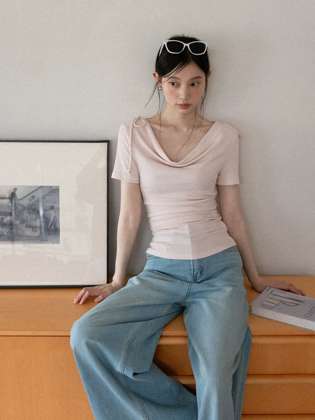 Cantonstory Front Shoulder Waist Slim and Thin Tee