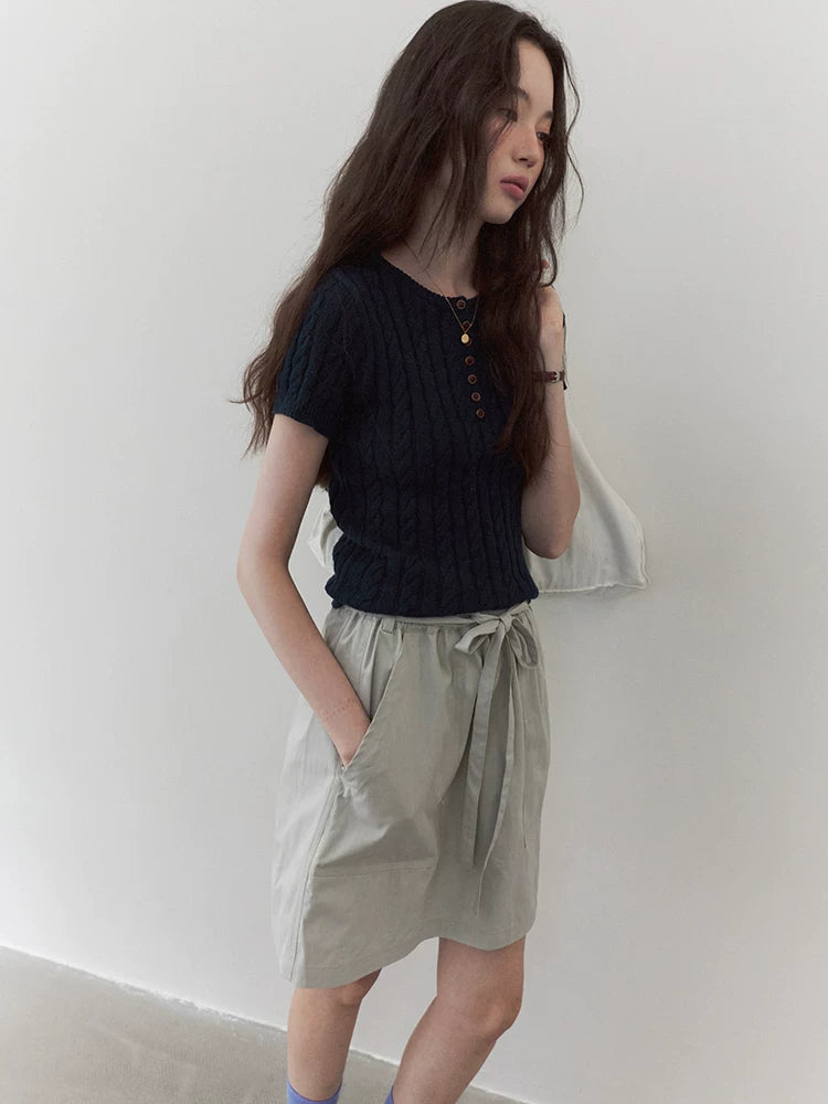 VOOE Slim and Thin Twist Casual Tee