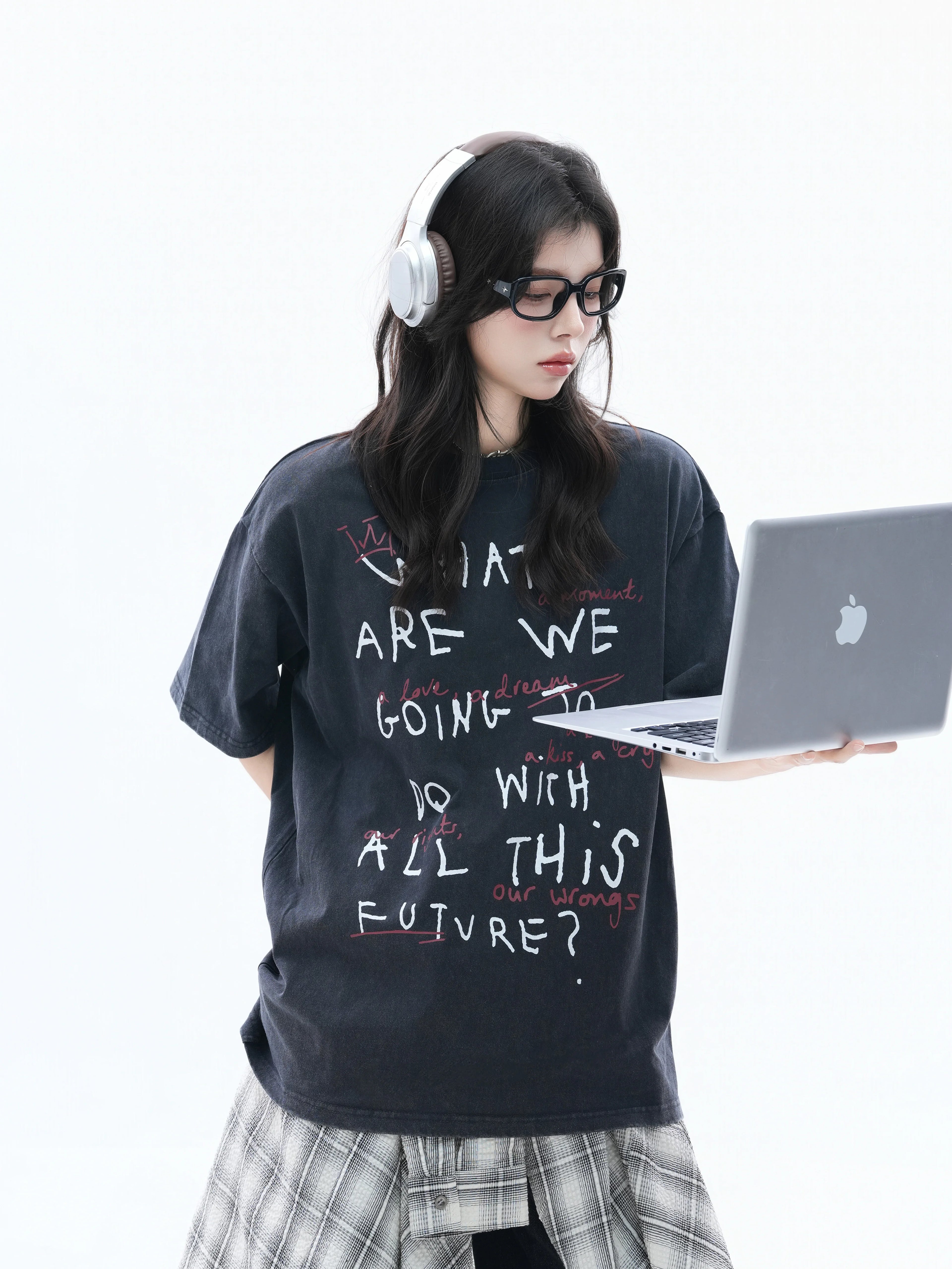 Zuocisankon Retro Fun Print Crew Neck Tee
