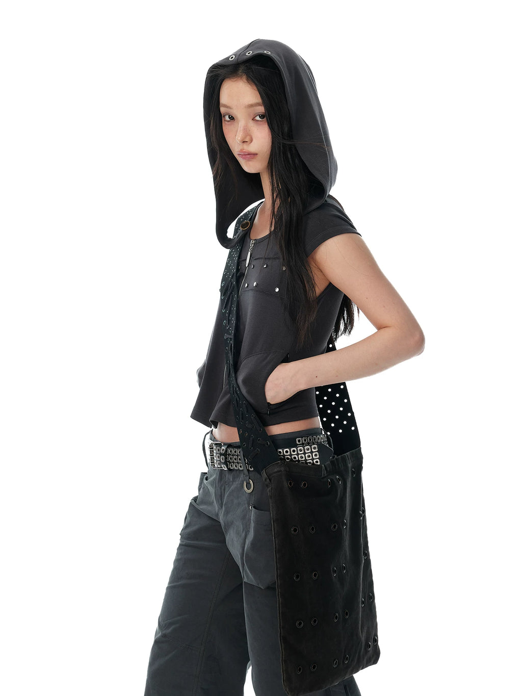 JIKOO Hand Sewn Rivet Removable Oblique Hooded Tee