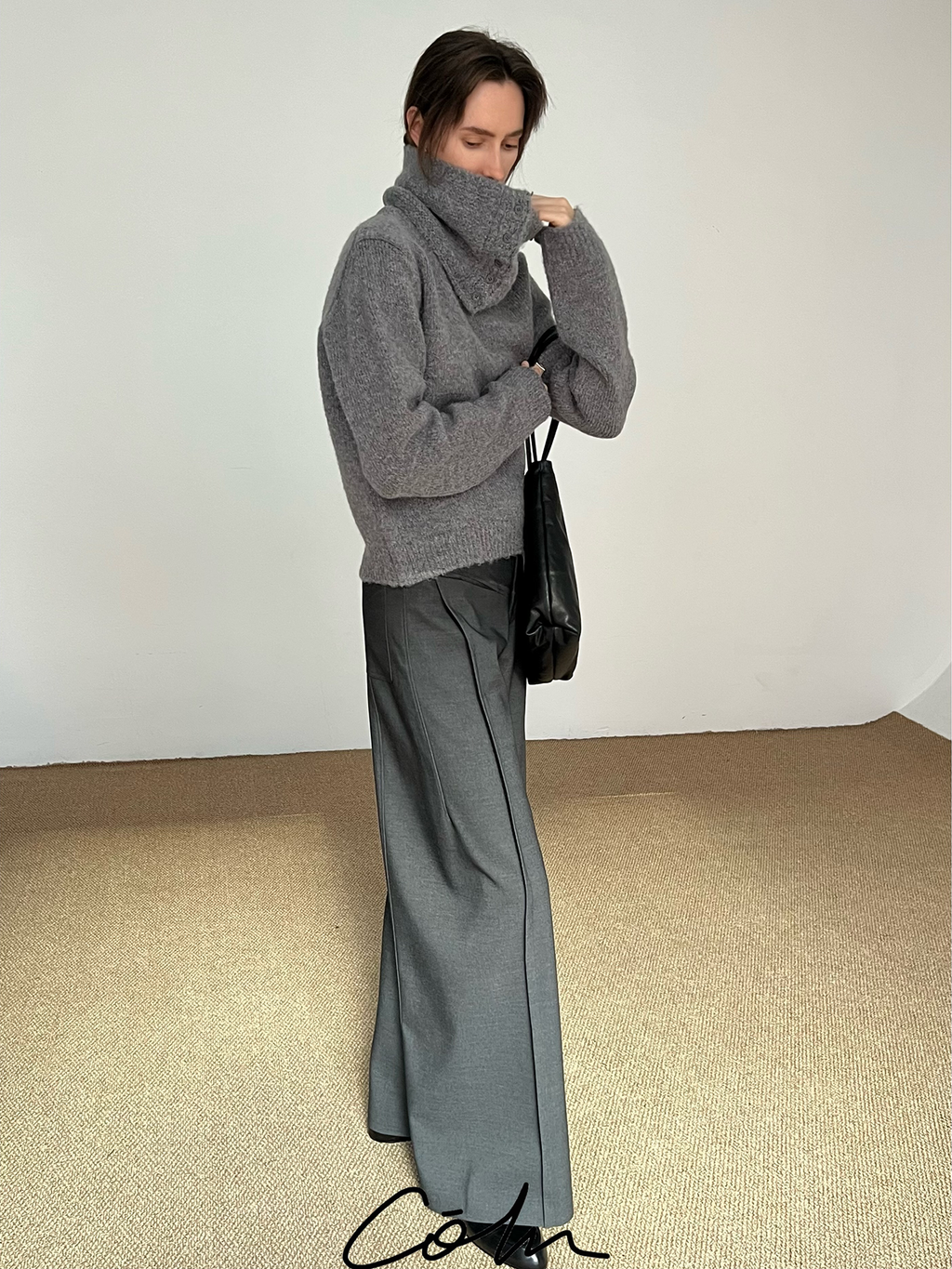 COLN Scarf Two-piece Short Sweater