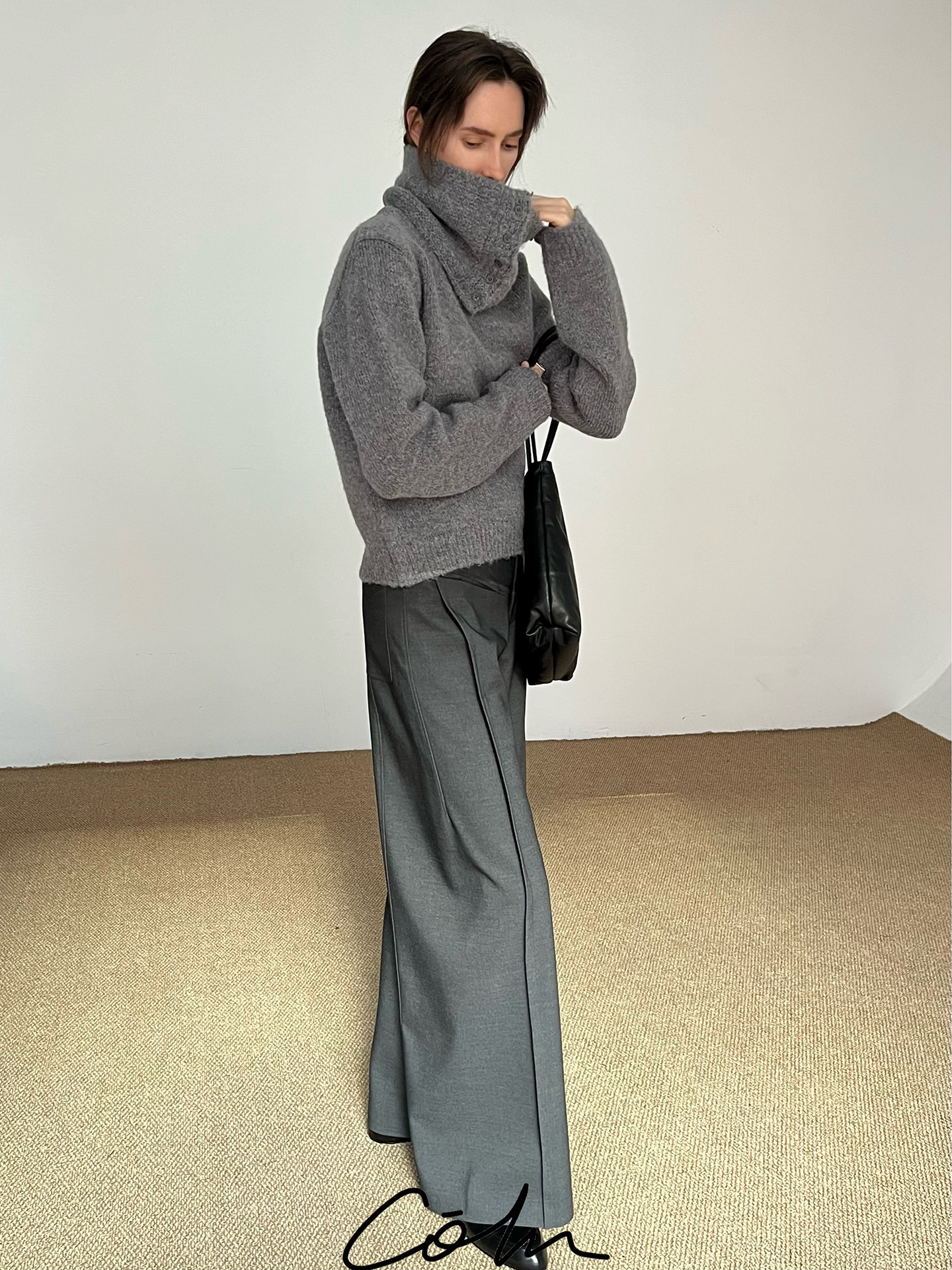 COLN Scarf Two-piece Short Sweater