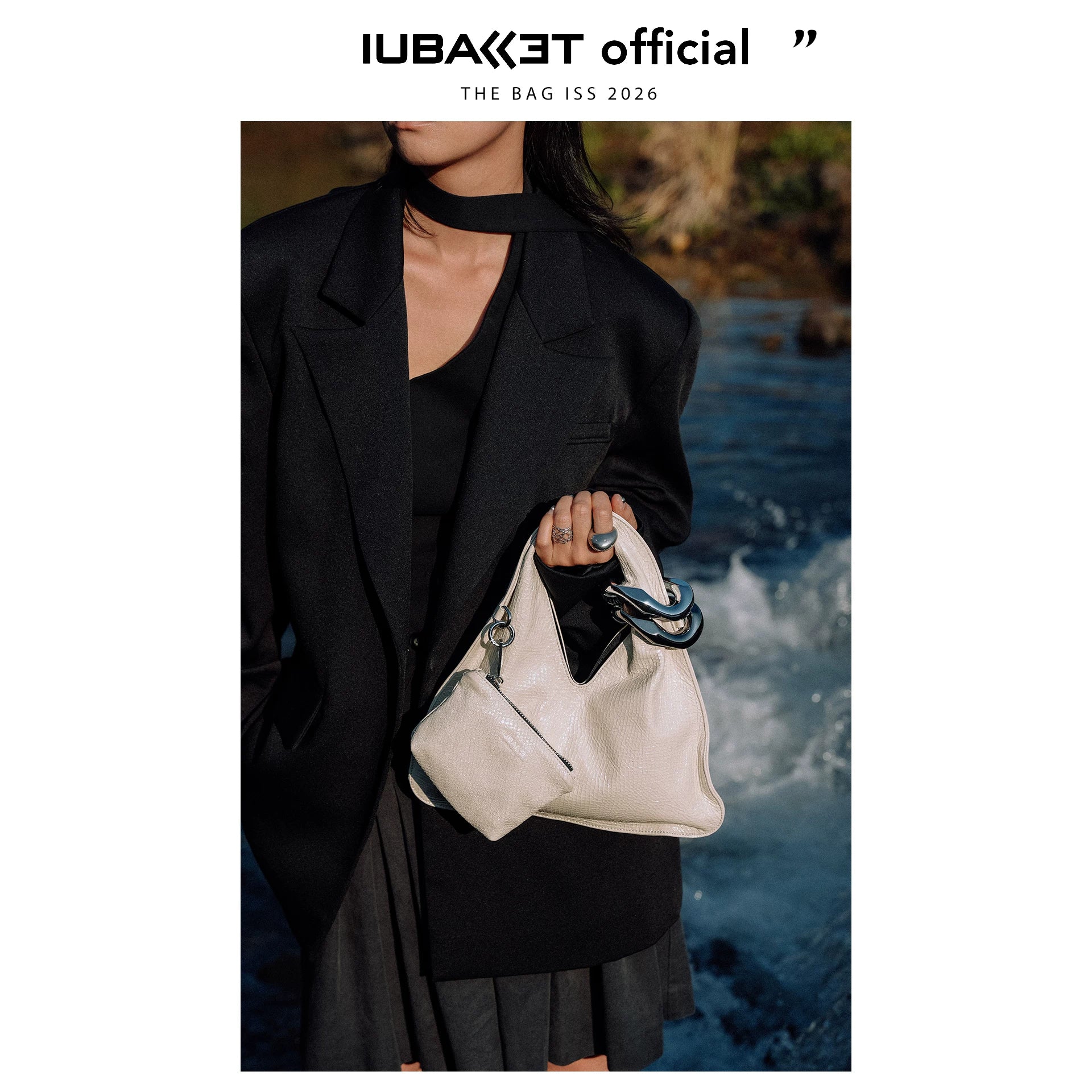 IUBALLET First-layer Cowhide Messenger Bag