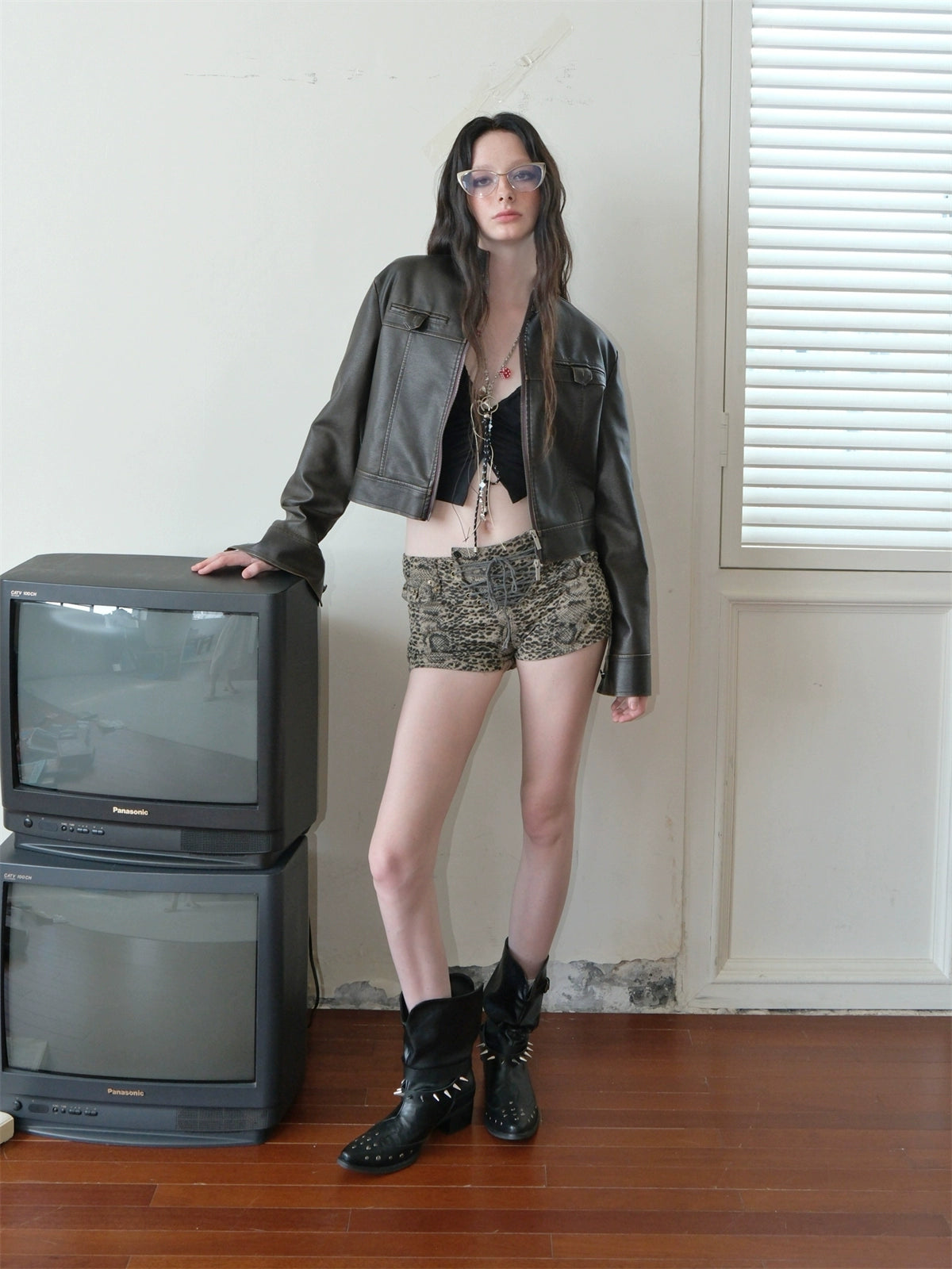 Mooreyu Pleated Western Booties