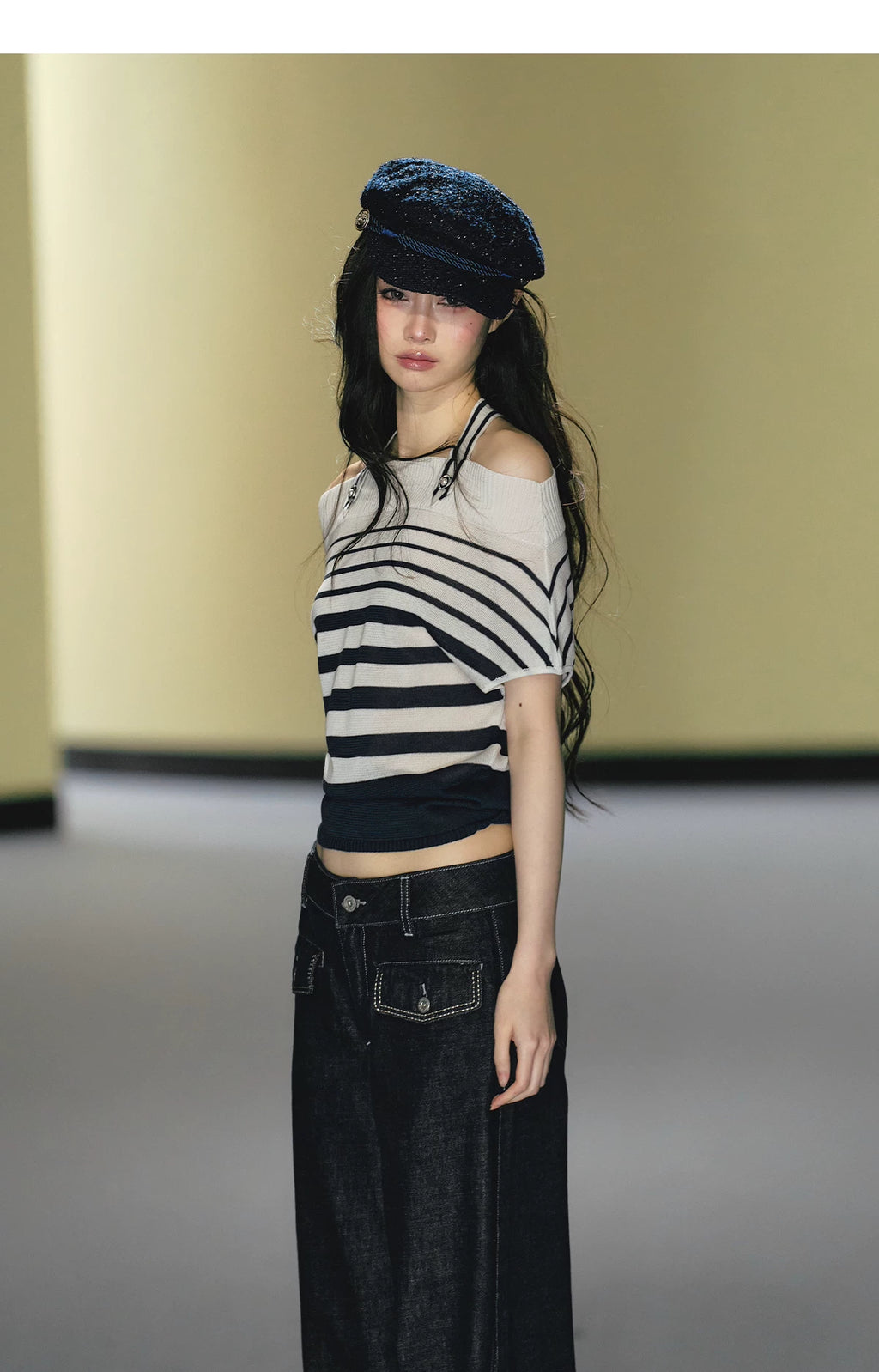 AGAM Striped Neck One Word Shoulder Waist Tee