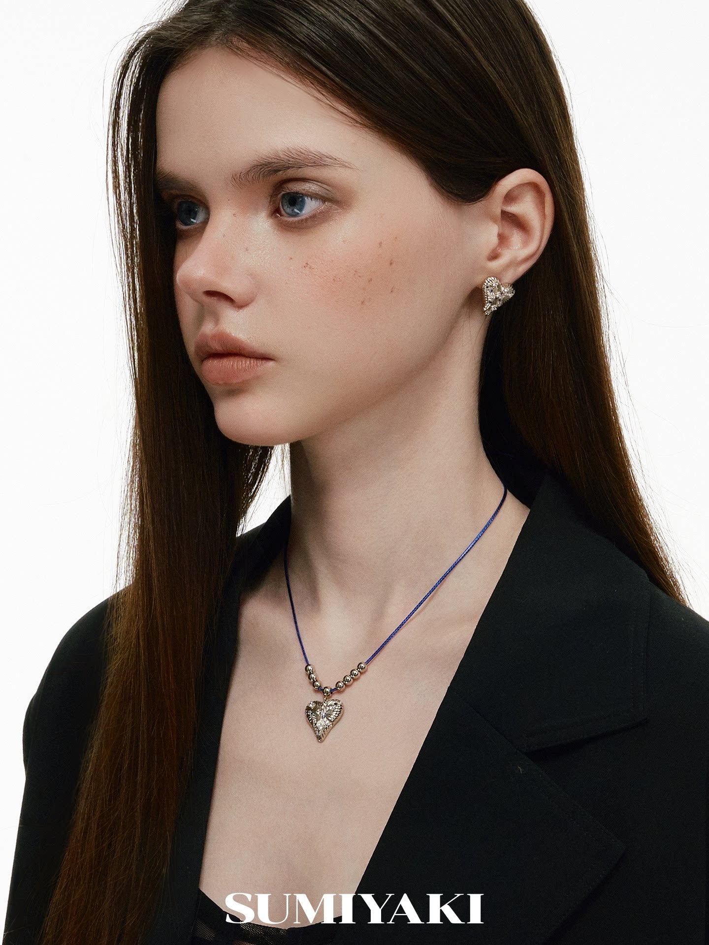 SUMIYAKI Brushed Colored Diamond Love Necklace