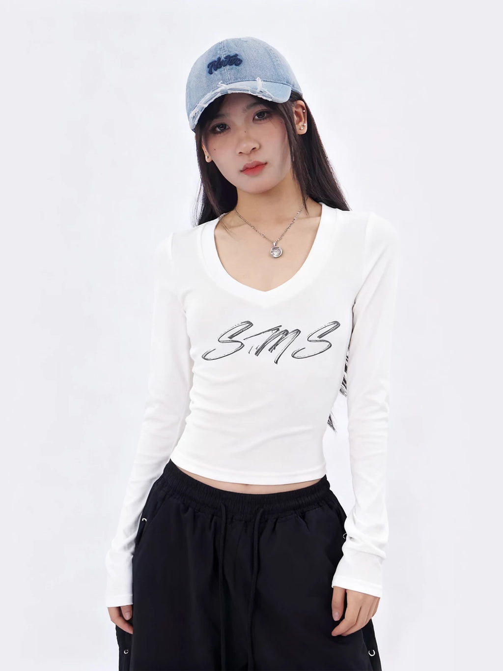 SAMUSAN V-neck Slim-fitting and Thin Skin-friendly Long-sleeved T-shirt