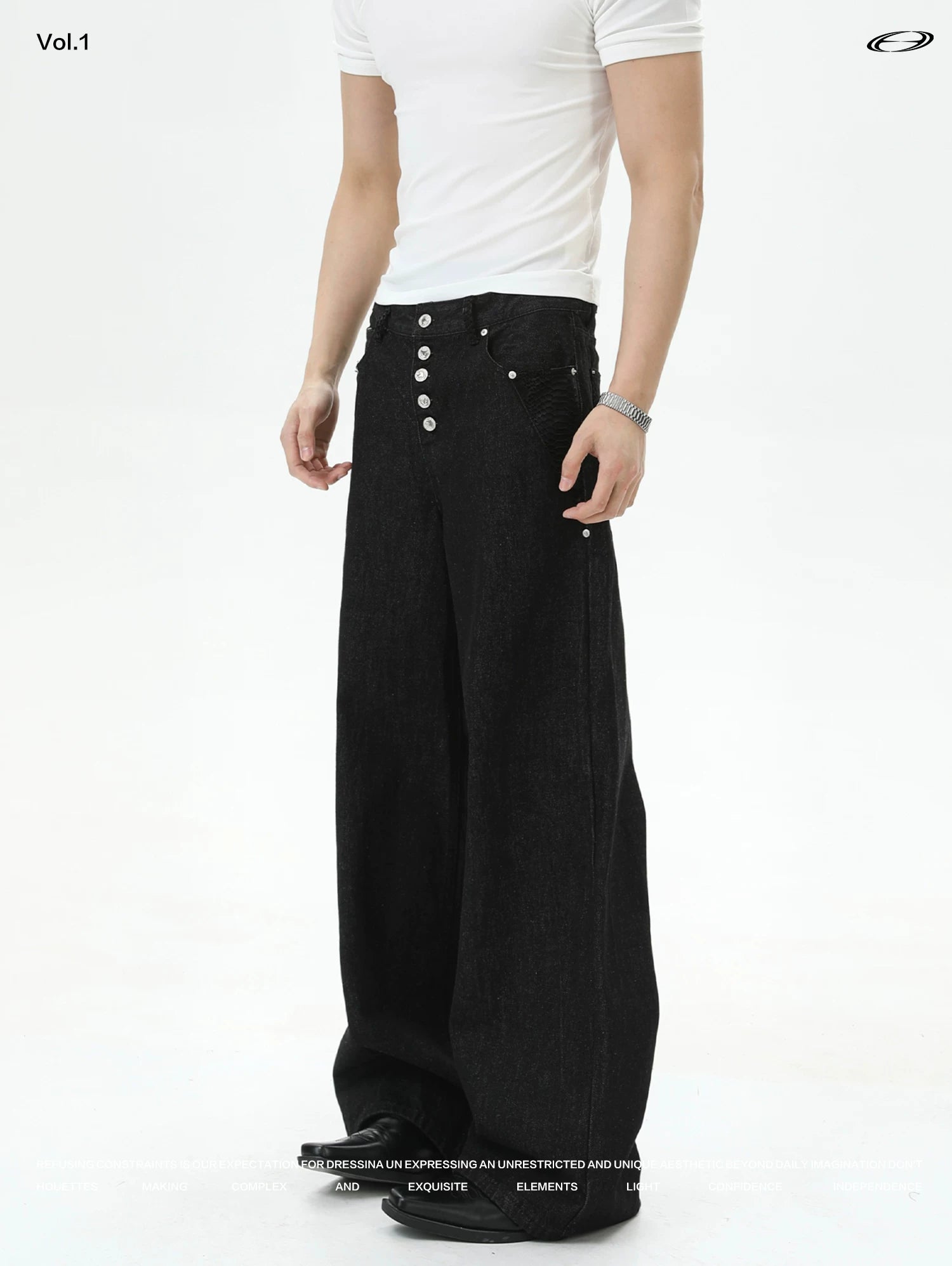 TURNTIDE Snake-stitched Straight Jeans