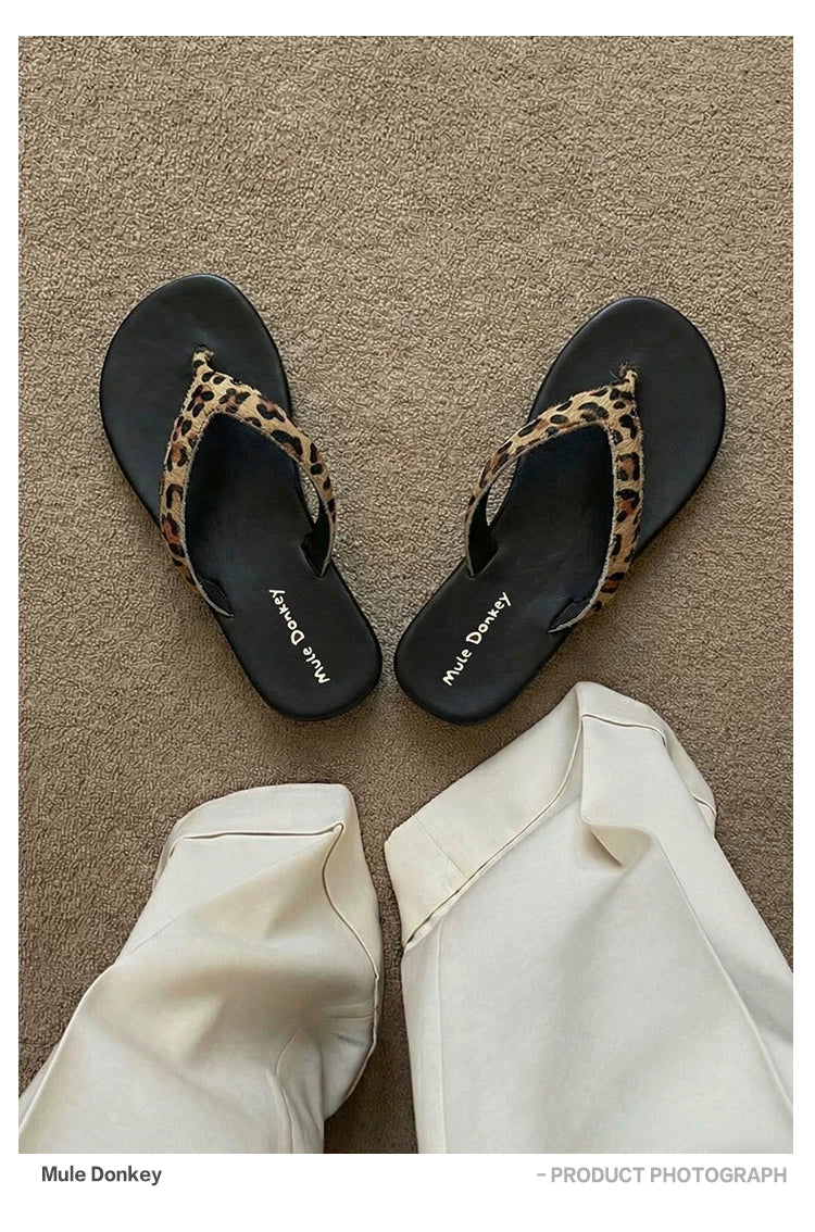 Donkey Leopard Print Outerwear Flip-flops