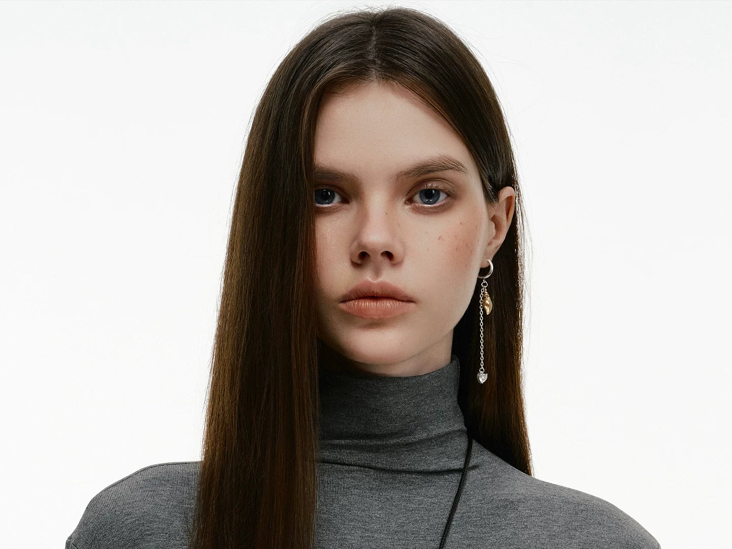 SUMIYAKI Old Retro Long Asymmetrical Earrings