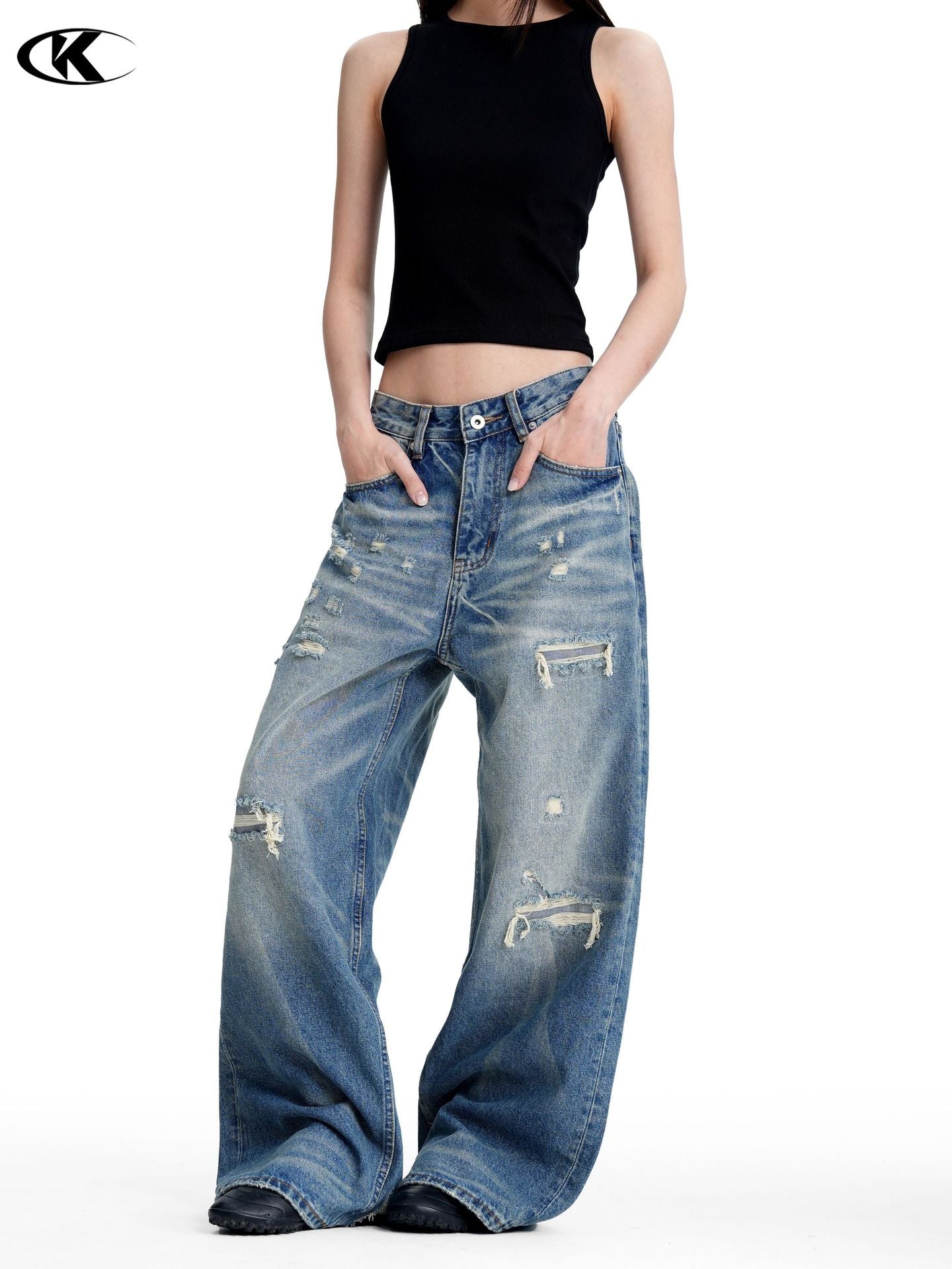 11KN Retro Loose Ripped Straight Mopping Jeans