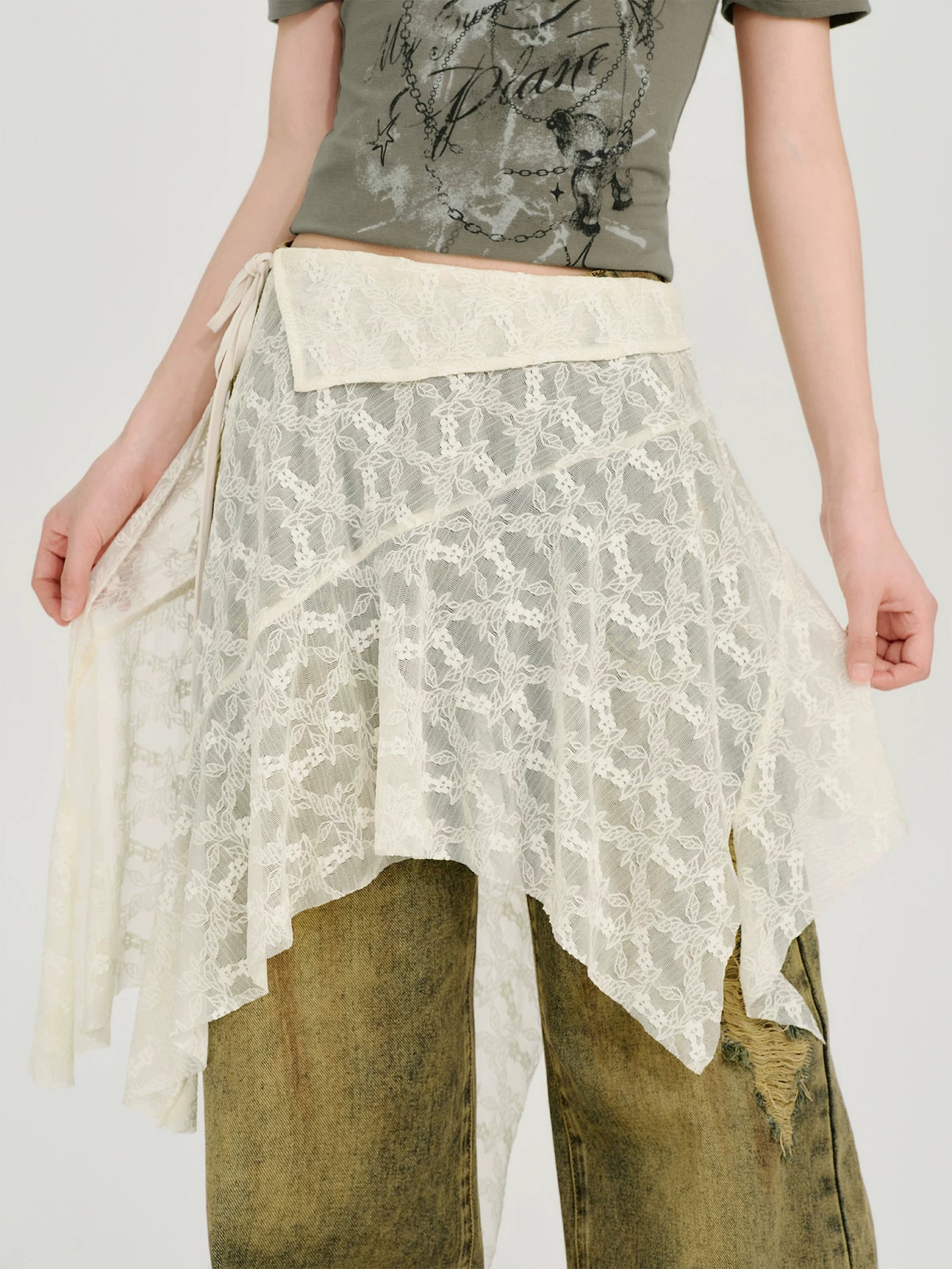 Girlyhalo Casual Irregular Fart Curtain