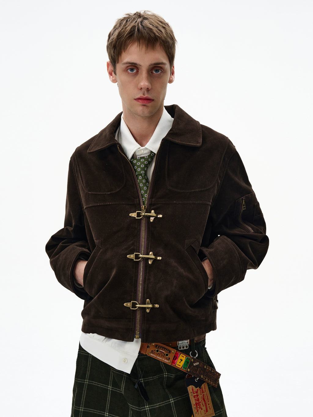 MADWITCH Deconstructed Splicing Aircraft Buckle Short Jacket