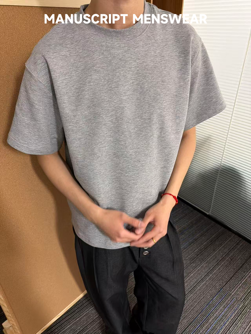 MANUSCRIPT Ice Feeling Front Shoulder Casual Tee