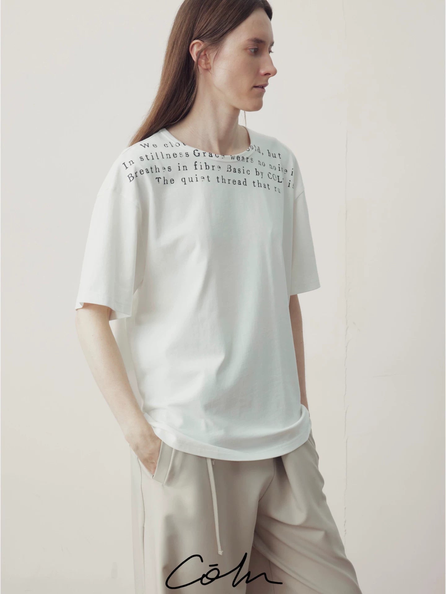 COLN Letter Print Loose Casual Tee