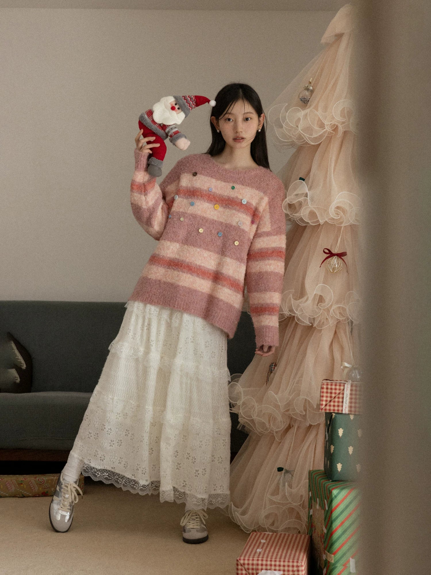 Cantonstory Korean Crew Neck Striped Knitted Sweater