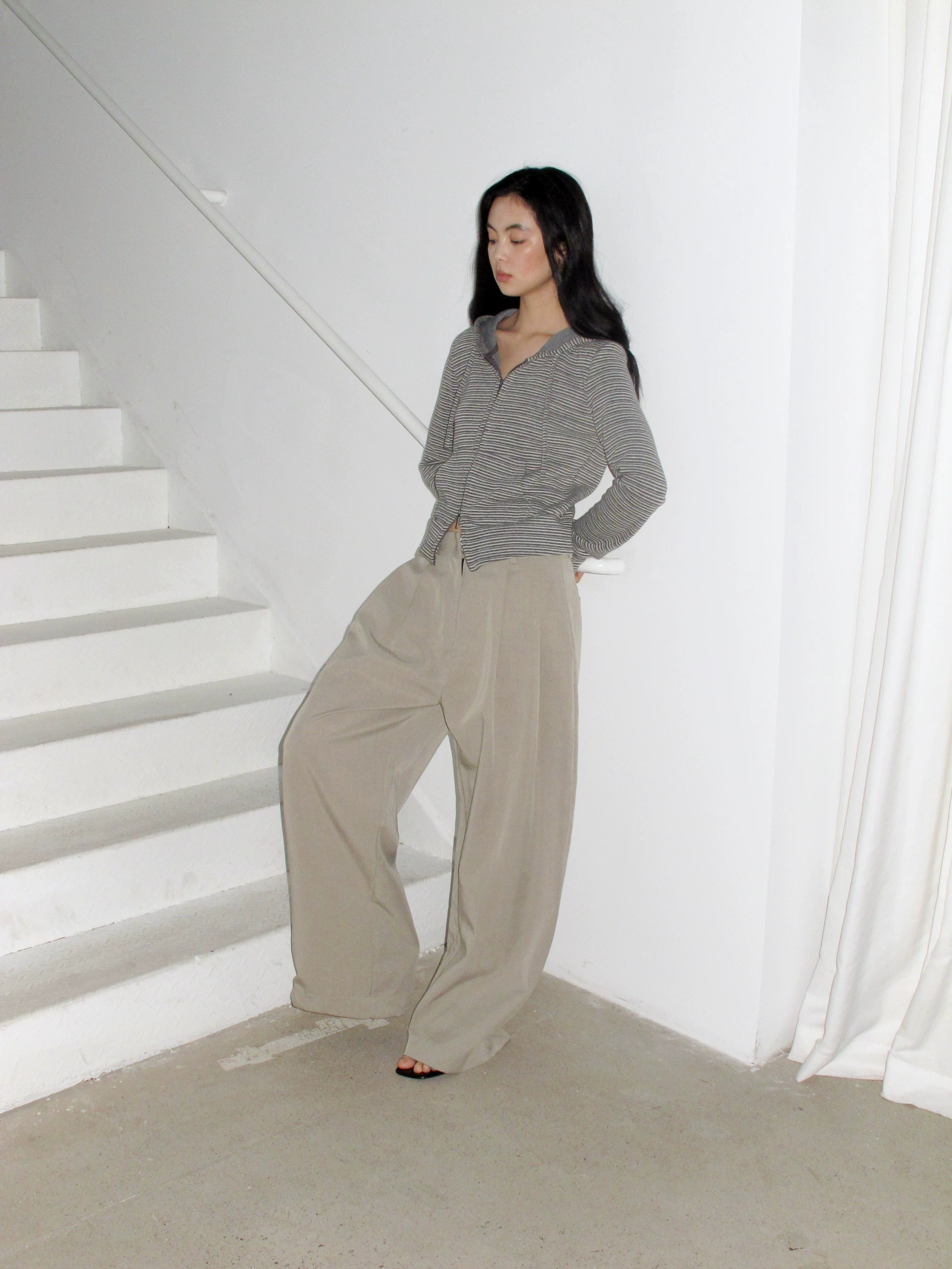 NOT UGLY Versatile Loose Double-pleated Casual Pants