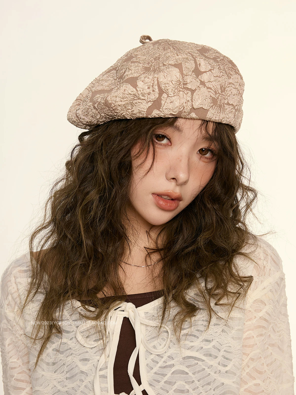 YORSOY Embossed Textured Face Small Casual Beret