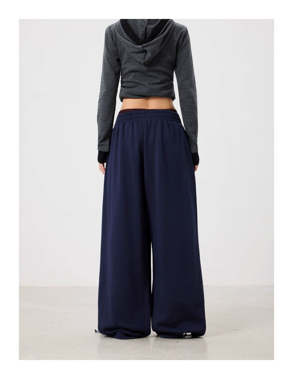 BTSG Vintage Badge Printed Sweatpants