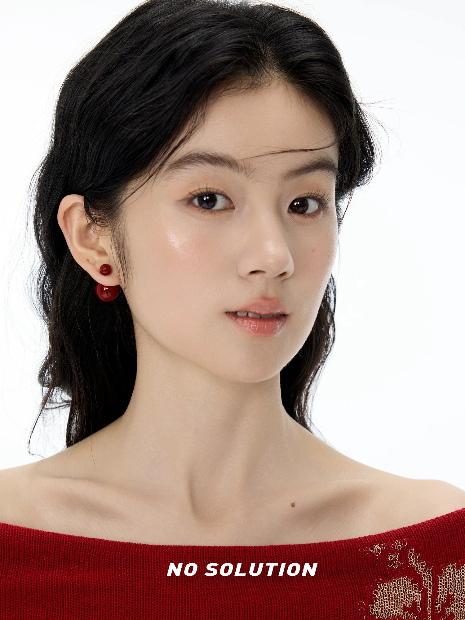 NO SOLUTION Double Sided Bead Stud Earrings